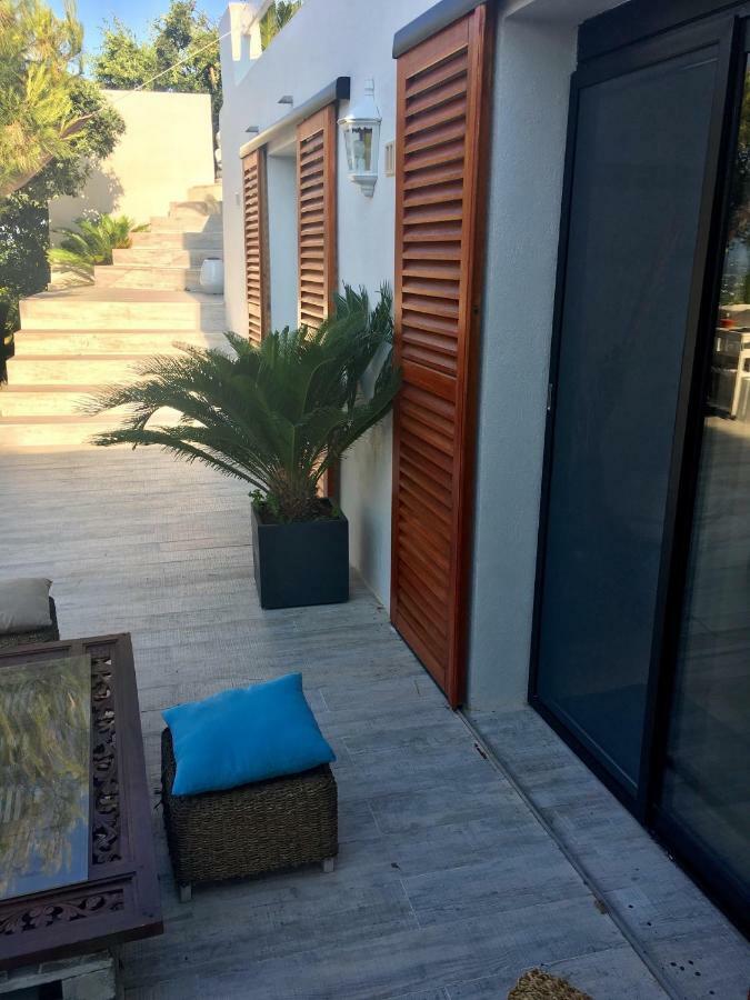 Bastide De La Joie De Vivre Hotel Hyeres Bagian luar foto