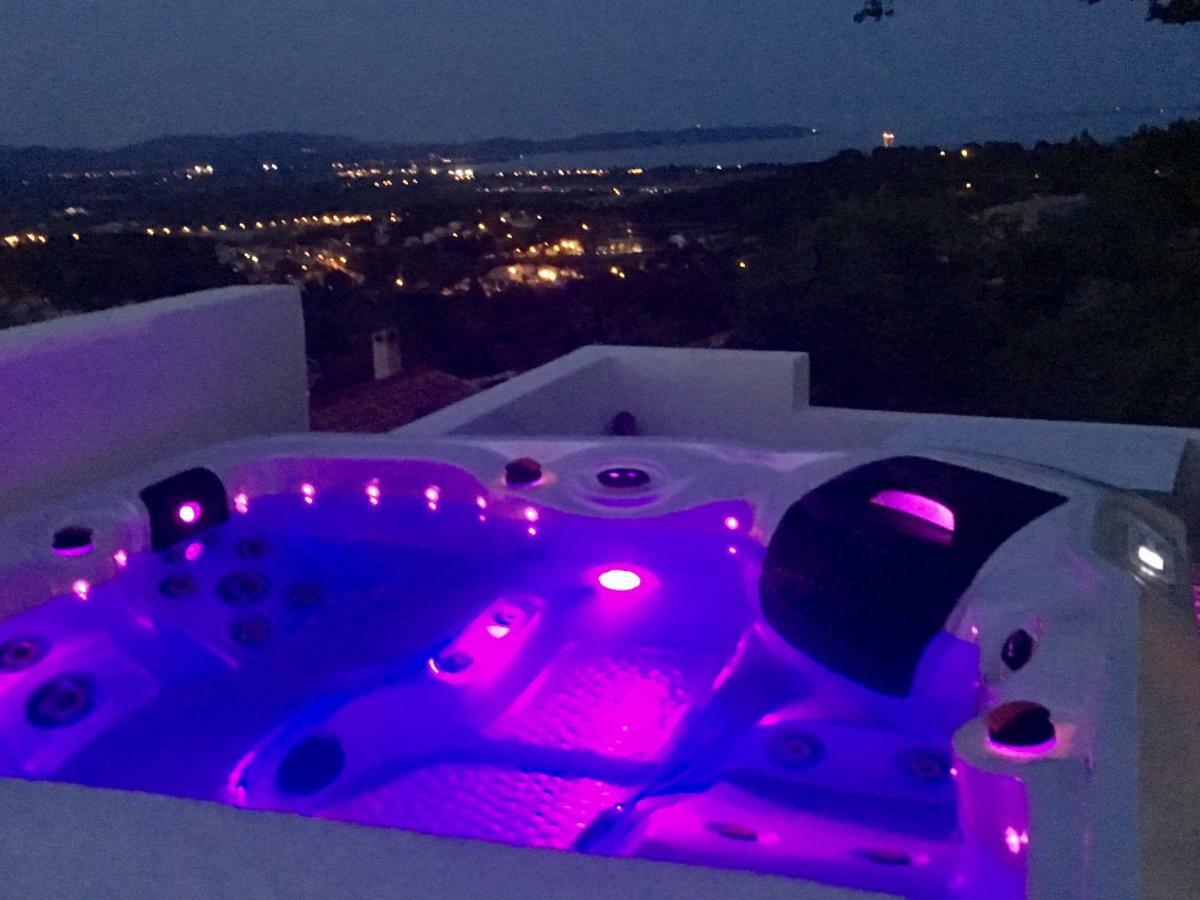 Bastide De La Joie De Vivre Hotel Hyeres Bagian luar foto