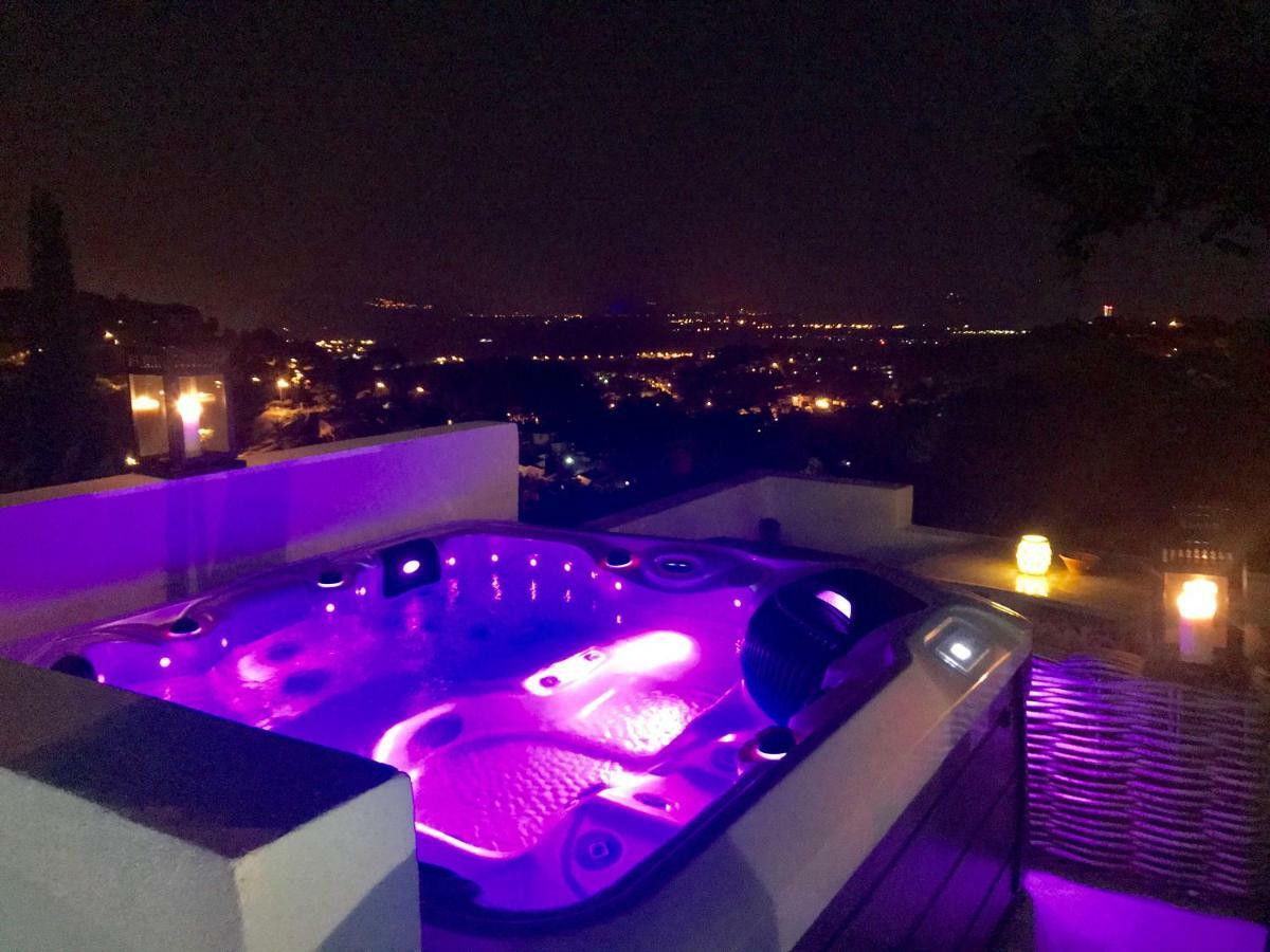 Bastide De La Joie De Vivre Hotel Hyeres Bagian luar foto